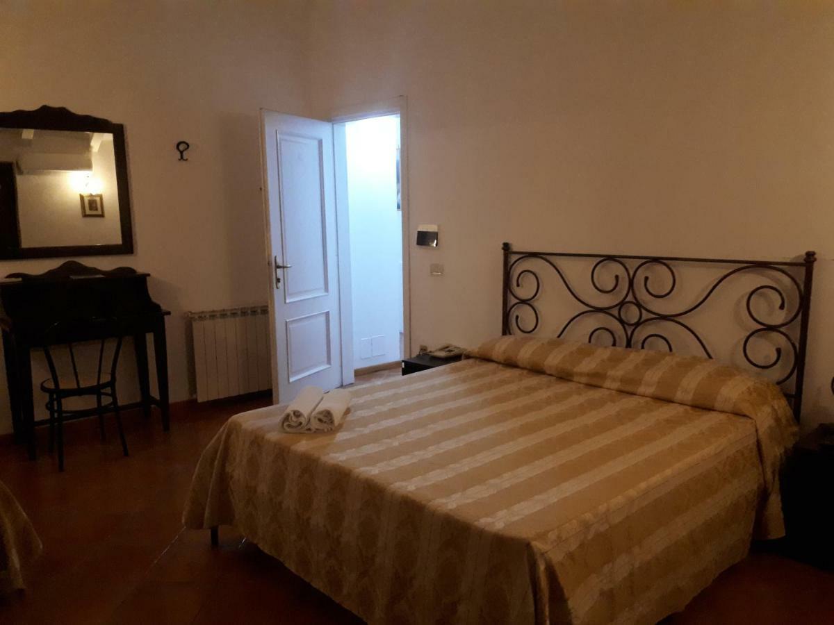 Hotel La Perla Виламаре Екстериор снимка