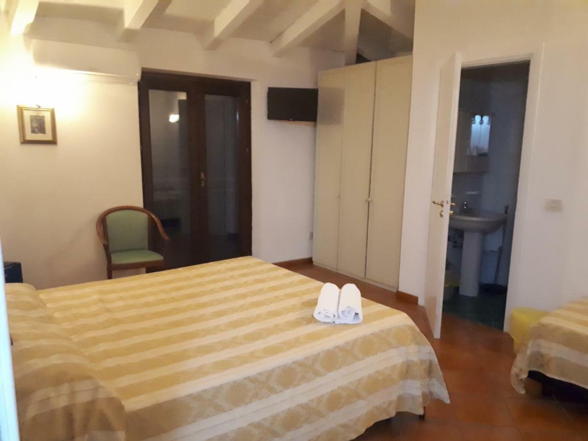 Hotel La Perla Виламаре Екстериор снимка