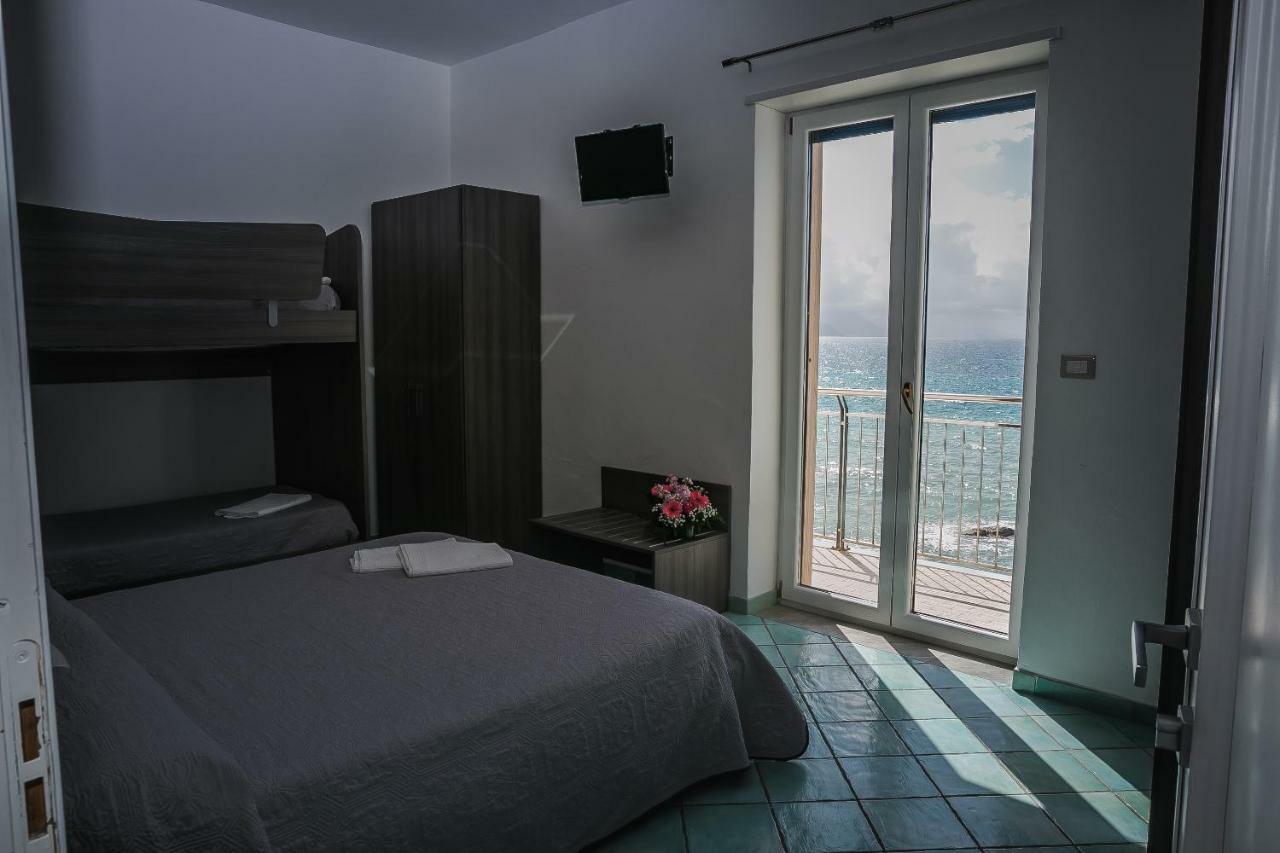 Hotel La Perla Виламаре Екстериор снимка