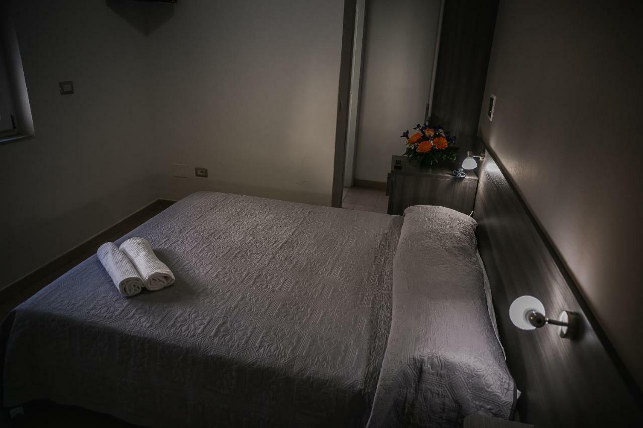 Hotel La Perla Виламаре Екстериор снимка