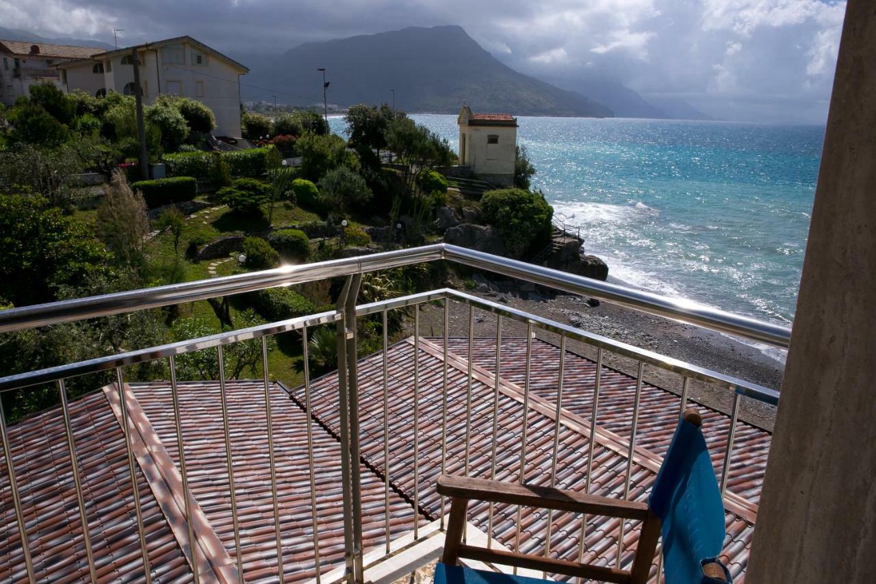 Hotel La Perla Виламаре Екстериор снимка